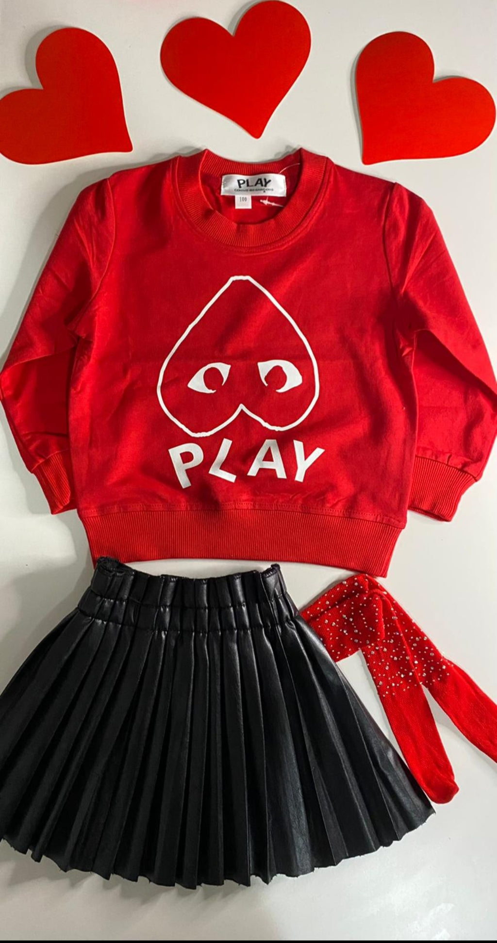 Play Sweater Red/ Big White Heart